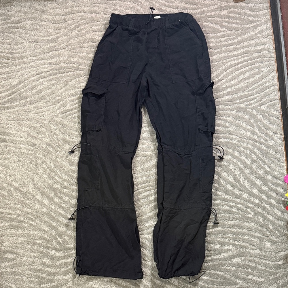 Aeropostale Black Parachute Cargo Pants